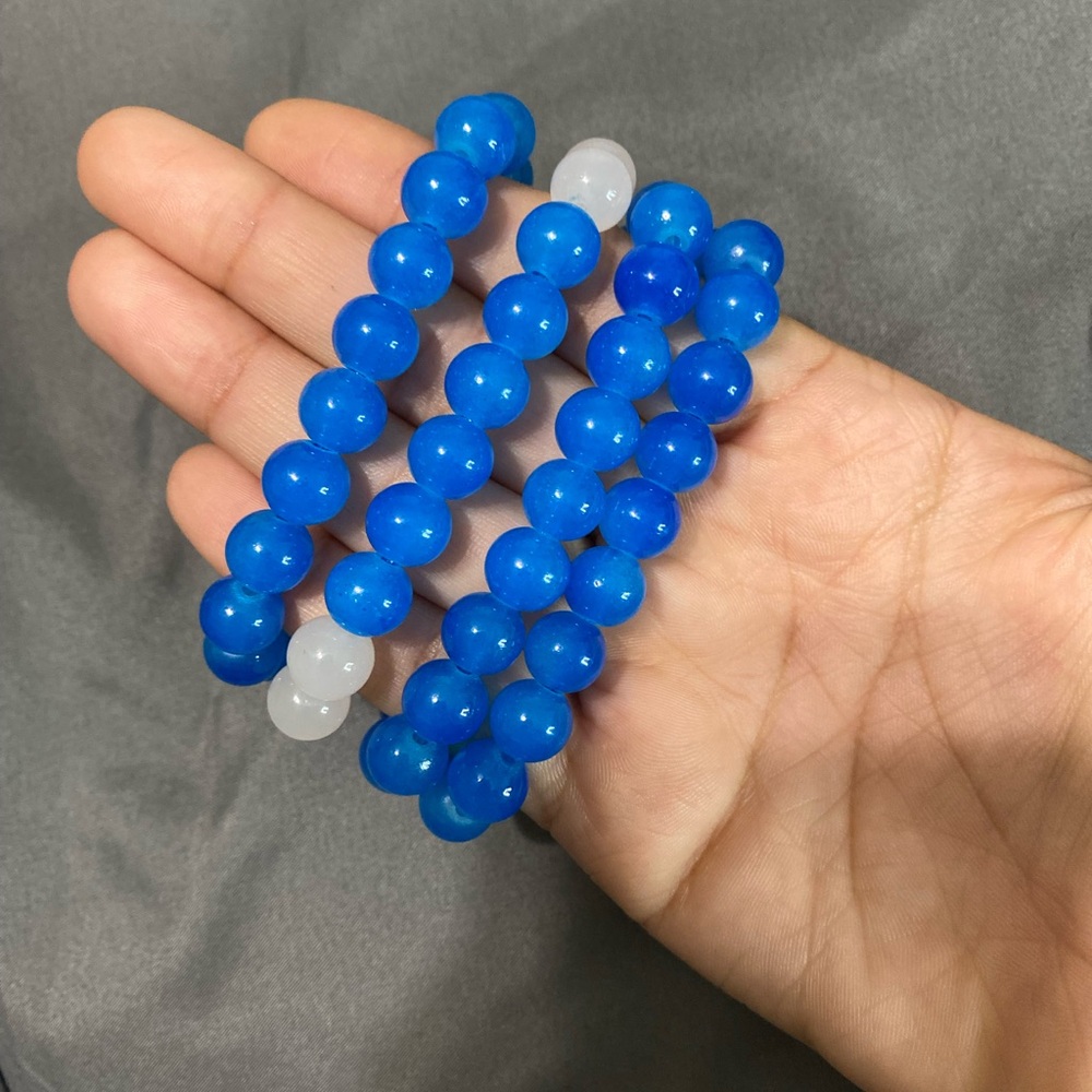 4 bracelet bundle blue and white/clear